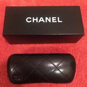 Chanel eyeglass case w/box